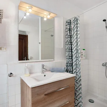 Nyaraló Casa La Zahorra *