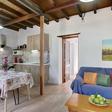 Nyaraló Casa La Zahorra *